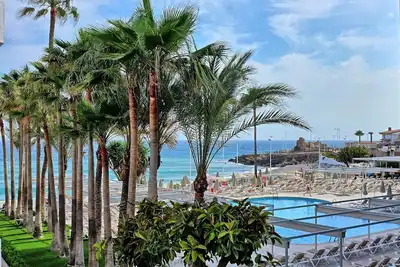 Image de Seafront Apartment With Pool Torrecilla Beach Nerja