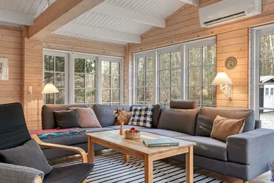 Image de \"Landrich\" -  from the sea by Interhome