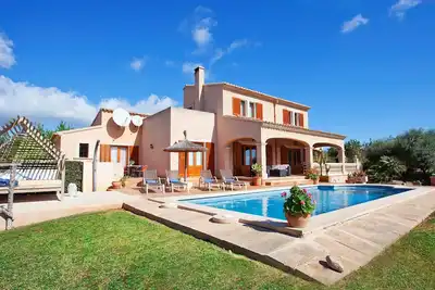 Image de Finca Can Marines by Interhome