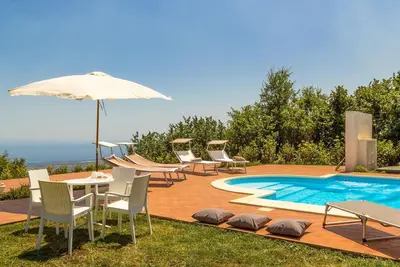 Image de Villa Le Vignoble in Montargano by Interhome