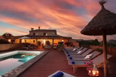 Image de Große Villa auf dem Lande in der Nähe von Pollensa. by Interhome