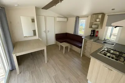 Image de Bungalow familiale * Full équipé * 3 chambres * Bord de mer * Cosy! !