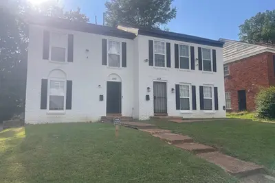 Image de Blues City Nest A Cozy 2-bedroom 1/12 bath house in central Memphis Tennessee.