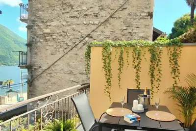 Image de Village Terrace-Argegno Central Lake View Apartment