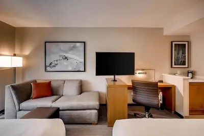 Image de Ski-Season Mountain Comfort Near Keystone | Hot Tub, Gym, and Free Breakfast