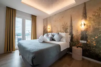 Image de Gran Via capitals, POMPEYa