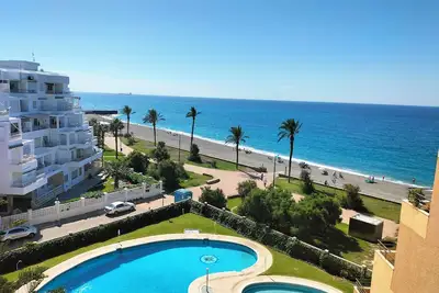 Image de Superbe appartement vue mer et piscine