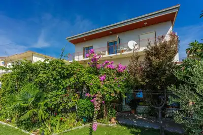 Image de Buba Nona / Hr-08082-01 by Interhome