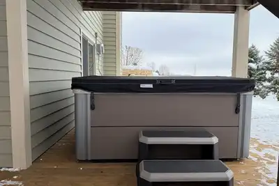 Image de Cozy Galena Home. Hot Tub, Sunroom, Pool Table, Arcade  4br, 3. 5ba