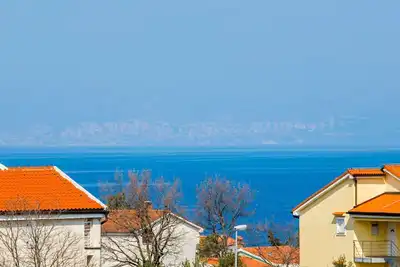 Image de Apartment Zlatica by Interhome