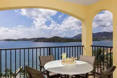 Image de 3bdrm Oceanside Villa | Marriotts Frenchman’s Cove