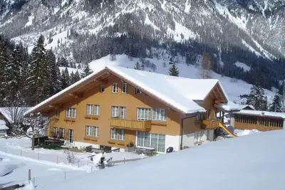 Image de Appartement Eggmatte by Interhome