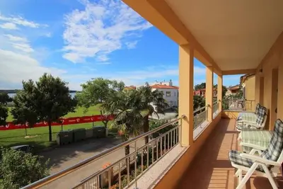 Image de Wohnung \"Vita\" mit Blick auf das Wasser by Interhome