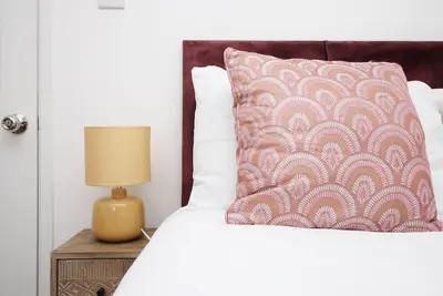 Image de 2 Schlafzimmer Haus- 3 Betten, Kostenloses Parken, WiFi, Patio by Interhome