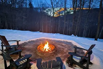 Image de Views of Blue Mountain! Near App Trail, Game Room