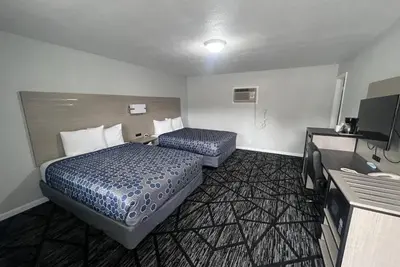 Image de Relaxing Room Near Lake Keomah – Budget-Friendly Stay