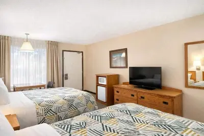 Image de Relax in 4 Private Rooms w/ Comfort Near Scenic Routes & Dining Options