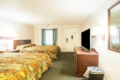 Image de Comfortable Room Near Us-72 in Huntsville | Free Parking for Easy Travel