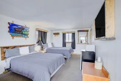 Image de Convenient Room Near I-90 Rest Stops & Local Attractions, w/ Free Parking