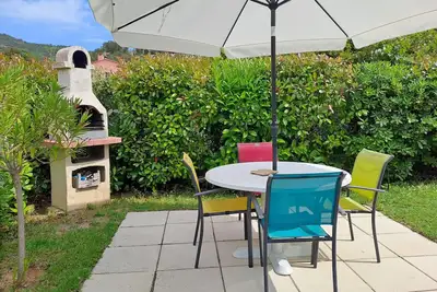 Image de Maison de vacances avec jardin. A 500 mètres de la plage et des commerces