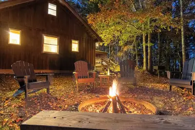 Image de Cozy Pet Friendly Cabin Near Red River Gorge - New Hot Tub + Fire Pit Nights