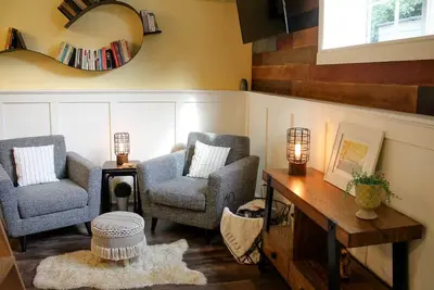 Image de Bridgetown Bungalow: The perfect cozy getaway! A Pet Friendly Studio