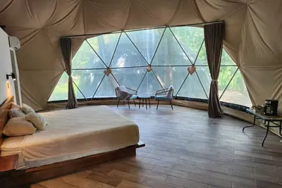 Image de Unique Dome 8. 2, Ac, pool, 400 yards to Beach, sleeps 4, Isla Tortuga, Bioluminescence