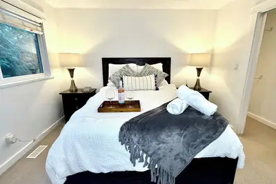 Emerald 3Bed 1bath Rancher 2c-D W/EvEs+Spa+Bbq+Rke