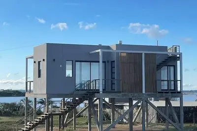 Image de House between the sea and the lagoon of José Ignacio. Unique views. Natural environment.