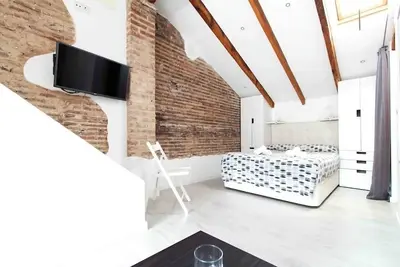 Image de Studio for couples with terrace on the beach