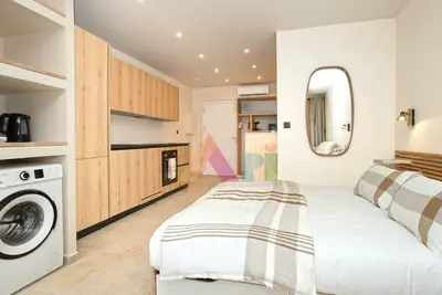 Image de Suite élégante à Anse Marcel avec cuisine équipée et parking