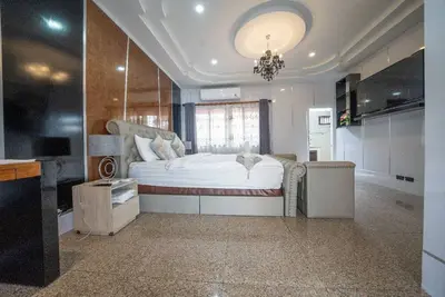 Wonderland Amethyst Luxury Villa