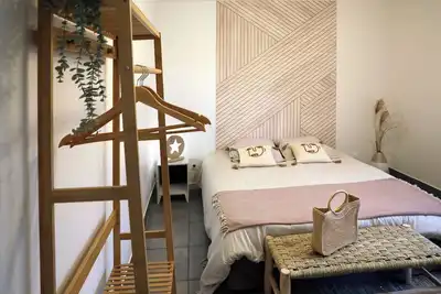 Image de Gîte avec jacuzzi privatif à Douelle – calme & nature