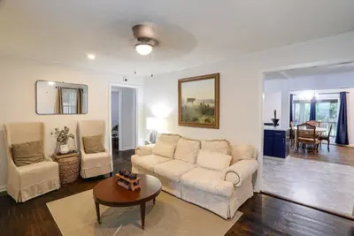 Image de Updated Greenwood Cottage< 1 Mi to Dtwn!