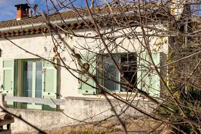 Image de entre mer et montagne, animaux acceptés, randonnées, balades depuis  la maison