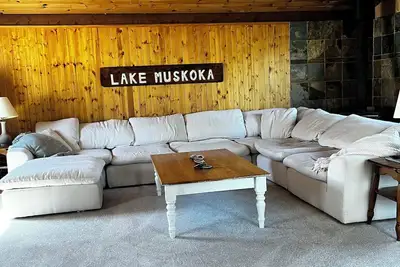 Image de Unplugged Muskoka / Sunset views and private dock