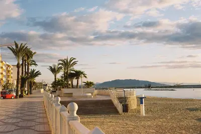 Image de Apartment next to the promenade.