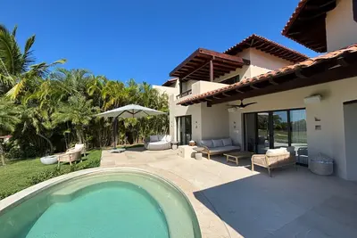 Image de 3-bedroom villa in serene Punta Mita with cool Ac breeze