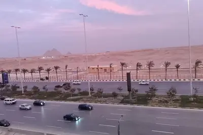 Image de 3 pyramids view apartment free airport pick up