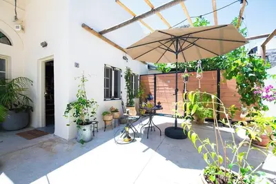 Image de Port City Haifa -  Downtown Urban Oasis w Yard