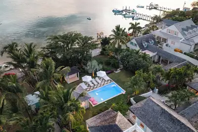 Image de Spacious Newly Renovated 5-bedroom Compound in Dunmore Town, Harbour Island