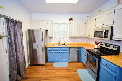 Image de Delightful 3 bedroom house in charming Oceanview, Norfolk, Virginia