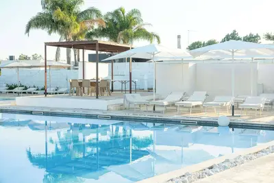 Image de Boomerang Apartments 7 – Contemporary Design Suite con Piscina ad Avetrana – a soli 5 minuti da Punta Prosciutto