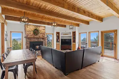 Image de Private Bailey Mountain Retreat w/ Hot Tub & Views