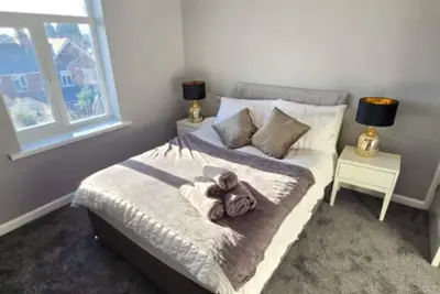 Image de West Midlands Home - 3br w/Free Parking and Wifi