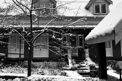 Image de Large colonial style home close to town great for family catch ups