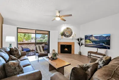 Image de The Western Bungalow - old town - bike path - pool