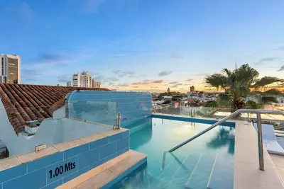 Image de Casa Conde - Luxury 7br Mansion in Old City w/ Rooftop Pool