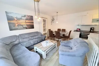 Image de Apartment 2 - close to the beach up to 4 persons bright, friendly apartment -