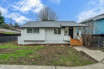 Image de Charming 3 Bedroom Seattle Home w/ Ensuite Laundry